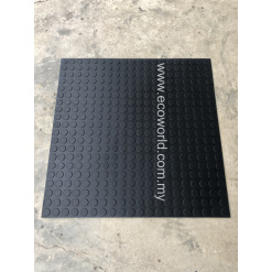 rubber_studded_tiles_2x2_2